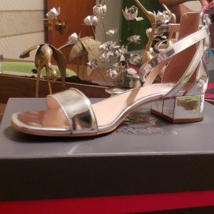 Sandal mirror metallic